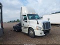 2009 Freightliner Cascadia 125 — photo 1 of 16 | VIN 1FUJGEDR19LAM2142