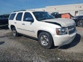 2014 Chevrolet Tahoe — photo 1 of 16 | VIN 1GNSCCE05ER111020