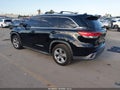 2018 Toyota Highlander — photo 3 of 16 | VIN 5TDYZRFH9JS238843