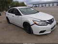 2018 Nissan Altima — photo 1 of 15 | VIN 1N4AL3AP1JC161682