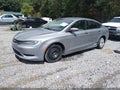 2015 Chrysler 200 — photo 2 of 12 | VIN 1C3CCCAB5FN570372