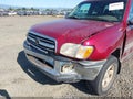 2000 Toyota Tundra — photo 17 of 19 | VIN 5TBBT4414YS011630