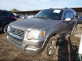 2008 Ford Explorer — photo 2 of 11 | VIN 1FMEU75E18UB11552