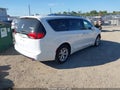 2020 Chrysler Pacifica — photo 4 of 16 | VIN 2C4RC1BG9LR141805