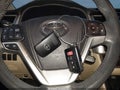 2015 Toyota Highlander — photo 11 of 18 | VIN 5TDKKRFH8FS038277
