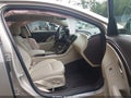 2014 Buick LaCrosse — photo 5 of 17 | VIN 1G4GD5G35EF259941