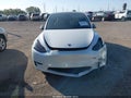 2021 Tesla Model Y — photo 6 of 19 | VIN 5YJYGDEE3MF144367