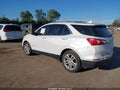2018 Chevrolet Equinox — photo 3 of 17 | VIN 2GNAXNEX6J6162749