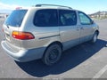 2000 Toyota Sienna — photo 4 of 11 | VIN 4T3ZF13C6YU252103
