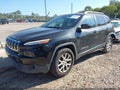 2016 Jeep Cherokee — photo 2 of 16 | VIN 1C4PJMCS3GW266278