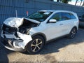 2018 Kia Sorento — photo 2 of 16 | VIN 5XYPHDA54JG374549