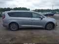 2020 Chrysler Pacifica — photo 13 of 16 | VIN 2C4RC1EG5LR132823