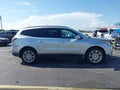 2015 Chevrolet Traverse — photo 13 of 16 | VIN 1GNKRGKD1FJ287348