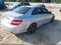 2009 Mercedes-Benz C-Class — photo 4 of 13 | VIN WDDGF56X99R058251