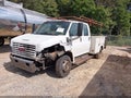 2005 GMC C4500 — photo 2 of 18 | VIN 1GDE4E1295F532290