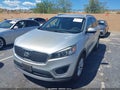 2017 Kia Sorento — photo 2 of 16 | VIN 5XYPG4A36HG264355