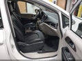 2020 Chrysler Voyager — photo 5 of 17 | VIN 2C4RC1DG5LR265356