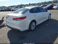 2018 Kia Optima — photo 4 of 19 | VIN 5XXGT4L32JG258670