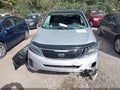 2015 Kia Sorento — photo 6 of 12 | VIN 5XYKUDA72FG592245
