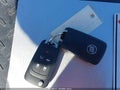 2015 Buick LaCrosse — photo 11 of 17 | VIN 1G4GB5G36FF230519