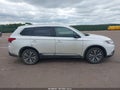 2020 Mitsubishi Outlander — photo 13 of 16 | VIN JA4AZ3A32LZ032334