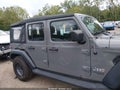 2018 Jeep Wrangler Unlimited — photo 13 of 16 | VIN 1C4HJXDG5JW264605