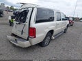2005 Cadillac Escalade ESV — photo 4 of 22 | VIN 3GYFK66N55G143324