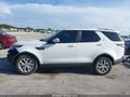 2019 Land Rover Discovery — photo 15 of 19 | VIN SALRG2RV9K2400555