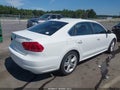 2012 Volkswagen Passat — photo 4 of 16 | VIN 1VWBM7A36CC100375