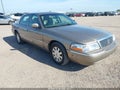 2004 Mercury Grand Marquis — photo 1 of 11 | VIN 2MEFM75W04X618980