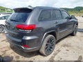 2018 Jeep Grand Cherokee — photo 4 of 15 | VIN 1C4RJFAG0JC469057