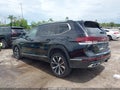 2024 Volkswagen Atlas — photo 3 of 17 | VIN 1V2FR2CA5RC588309