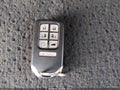 2018 Honda Odyssey — photo 11 of 18 | VIN 5FNRL6H71JB080821