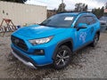 2019 Toyota RAV4 — photo 2 of 18 | VIN 2T3J1RFV3KW006382