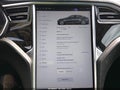 2015 Tesla Model S — photo 7 of 18 | VIN 5YJSA1E22FF103713