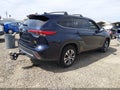 2022 Toyota Highlander Hybrid — photo 4 of 18 | VIN 5TDGBRCH4NS550031