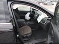 2019 Chevrolet Equinox — photo 5 of 16 | VIN 3GNAXUEV4KL378007