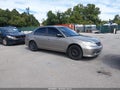 2005 Honda Civic — photo 1 of 13 | VIN 2HGES16545H517900