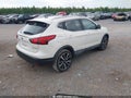 2017 Nissan Rogue Sport — photo 4 of 16 | VIN JN1BJ1CR6HW103568