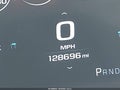 2019 GMC Yukon XL — photo 15 of 21 | VIN 1GKS1HKJ4KR263752