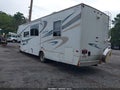 2007 Ford E-450 — photo 3 of 16 | VIN 1FDXE45S47DA13298