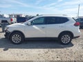 2018 Nissan Rogue — photo 15 of 17 | VIN KNMAT2MVXJP563238