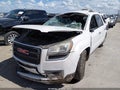 2016 GMC Acadia — photo 2 of 16 | VIN 1GKKRPKD6GJ211557