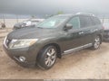 2016 Nissan Pathfinder — photo 2 of 16 | VIN 5N1AR2MN7GC630260