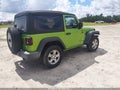 2018 Jeep Wrangler — photo 4 of 16 | VIN 1C4GJXAG6JW327386