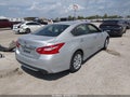 2017 Nissan Altima — photo 4 of 13 | VIN 1N4AL3AP4HN350034