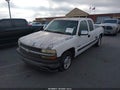 2000 Chevrolet Silverado 1500 — photo 2 of 10 | VIN 2GCEC19T9Y1317257
