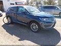 2017 Lincoln MKX — photo 1 of 11 | VIN 2LMPJ8KR2HBL50083