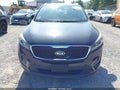 2016 Kia Sorento — photo 13 of 17 | VIN 5XYPG4A3XGG164564