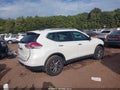 2016 Nissan Rogue — photo 4 of 17 | VIN 5N1AT2MT4GC868163
